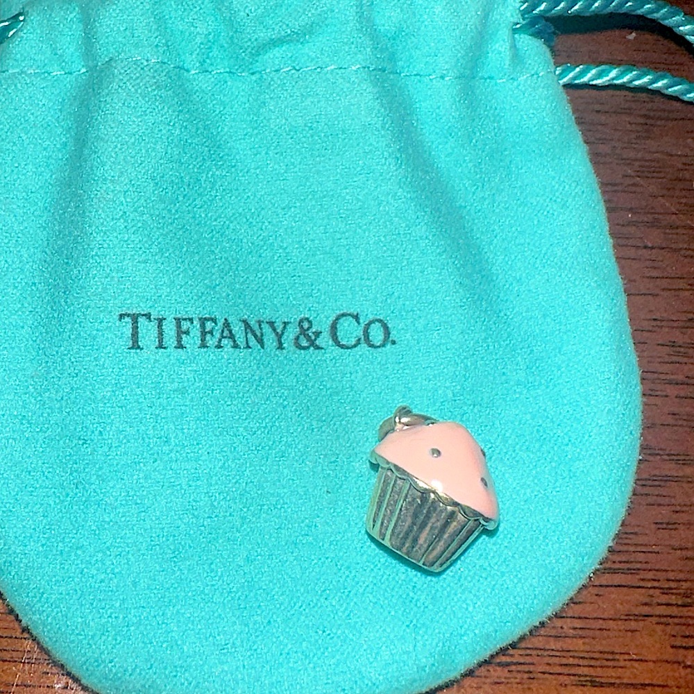 Tiffany&Co retired cupcake charm